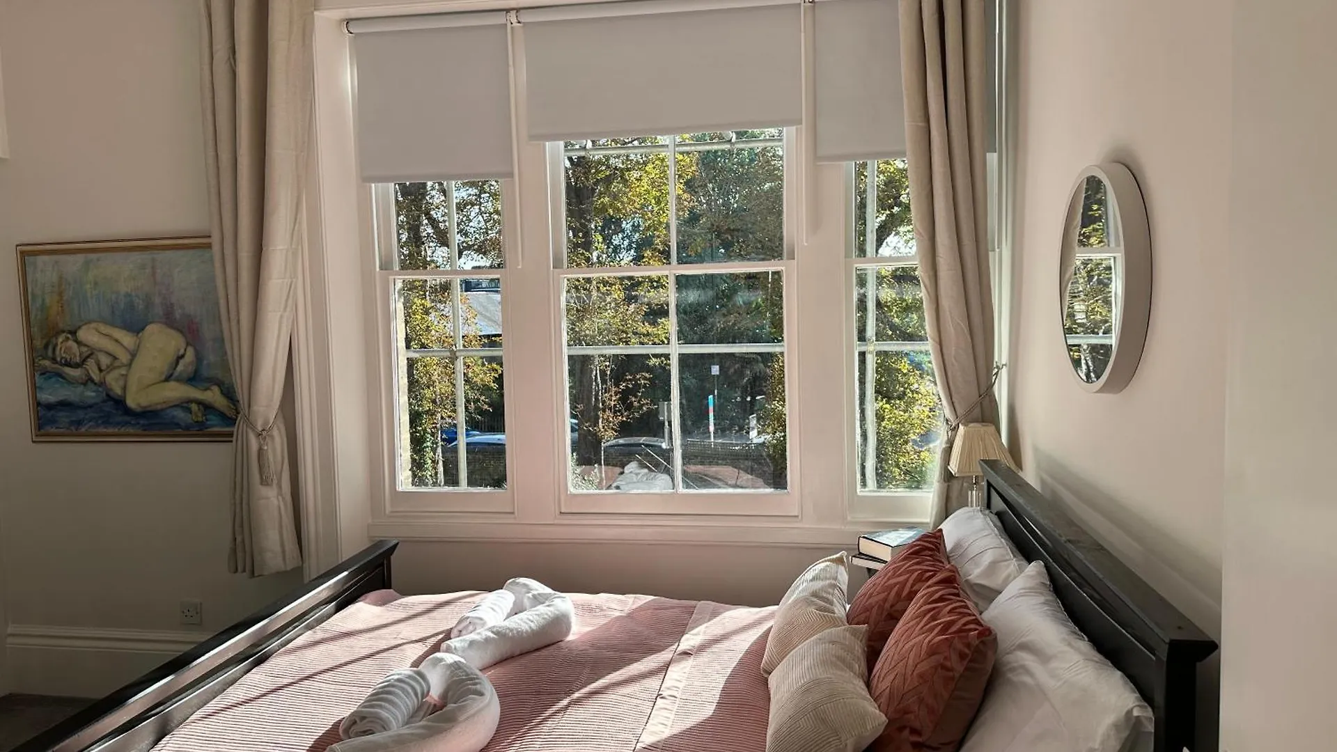 Charming & Cozy Richmond Retreat Apartment Twickenham