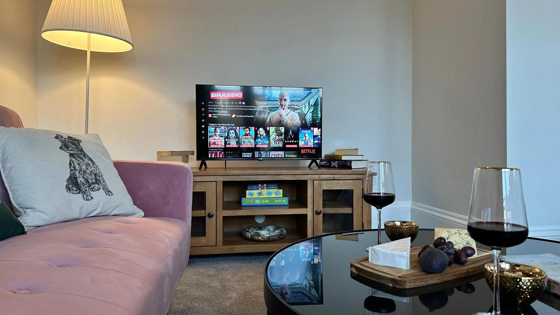 Charming & Cozy Richmond Retreat Apartment Twickenham